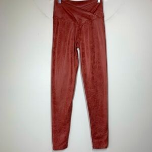 OFFLINE By Aerie Legging Size Medium LONG Pink Faux Leather Design